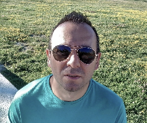profile pic 2